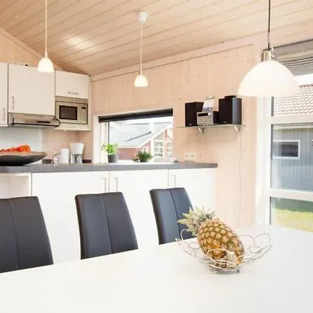 아파트 Spacious Near Seabeach Großenbrode