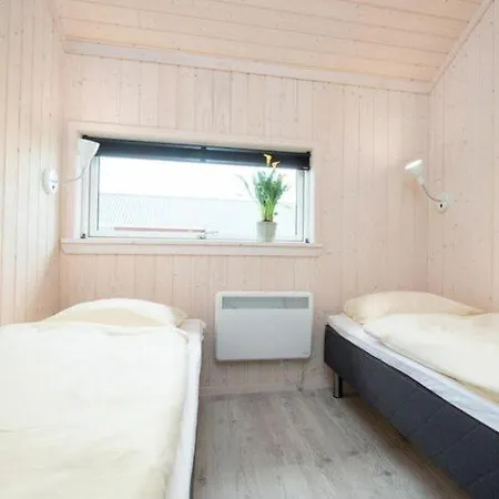 Spacious Near Seabeach * Großenbrode